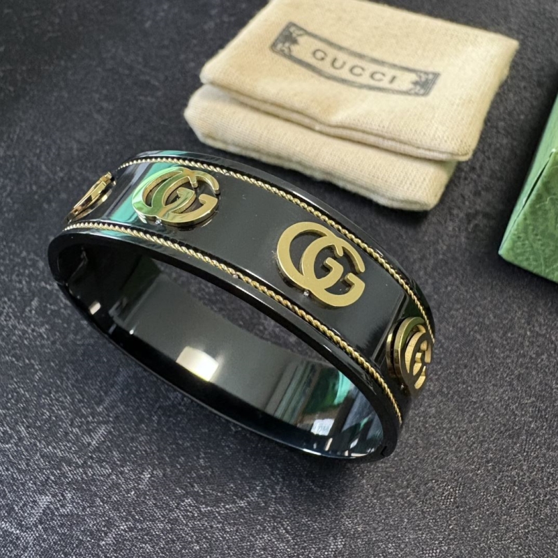 Gvc*1 bracelets